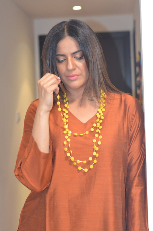 Classic chain long necklace with yellow beads