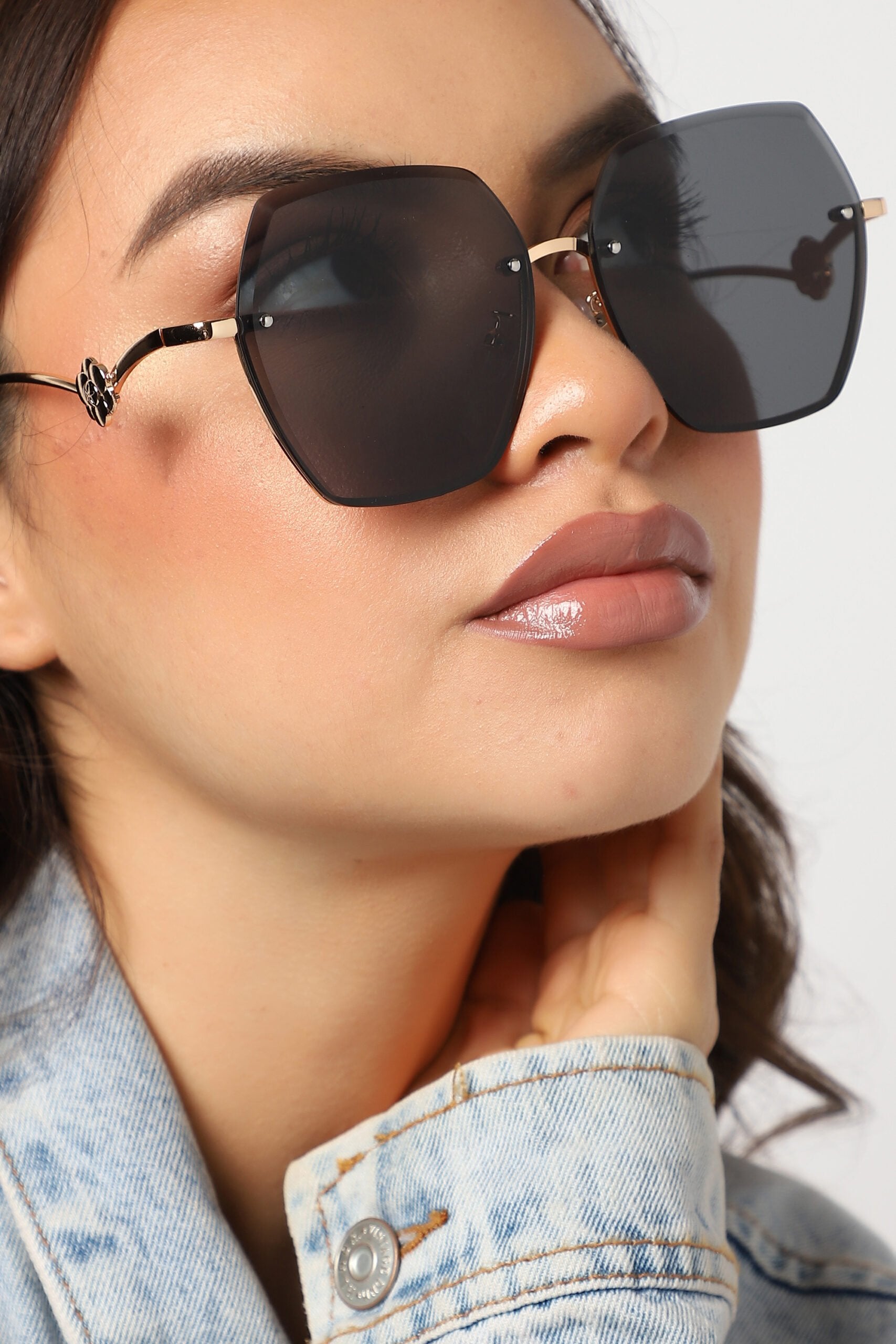 Rimless Oversized Sunglass