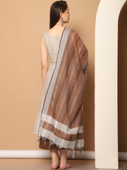 Women Brown Printed Kurta with Palazzos & With Kantha Work Dupatta ( JOKPL D61BR 1557 Brown )