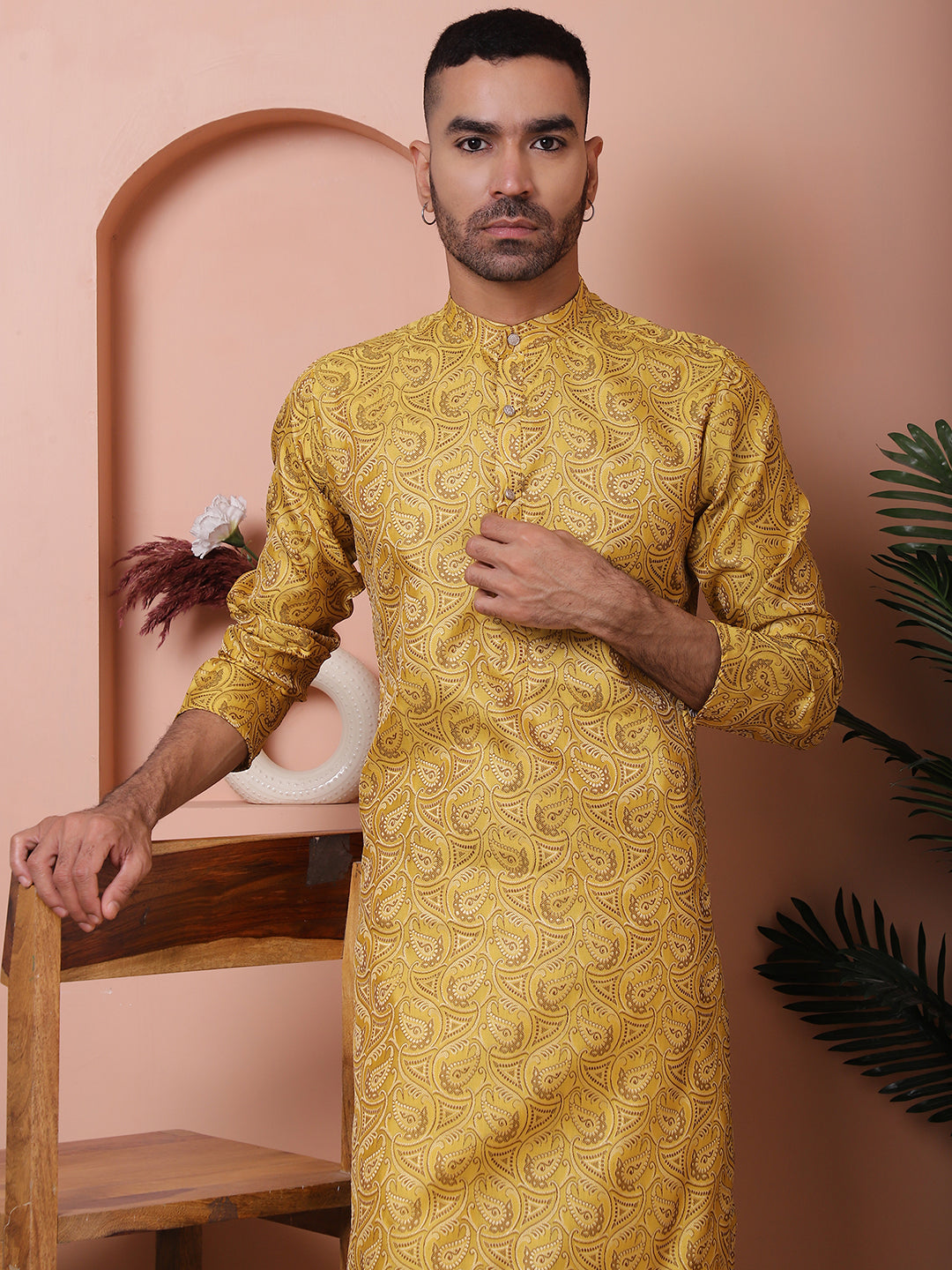 Men Yellow Silk Blend Straight Kurta Pyjama Set