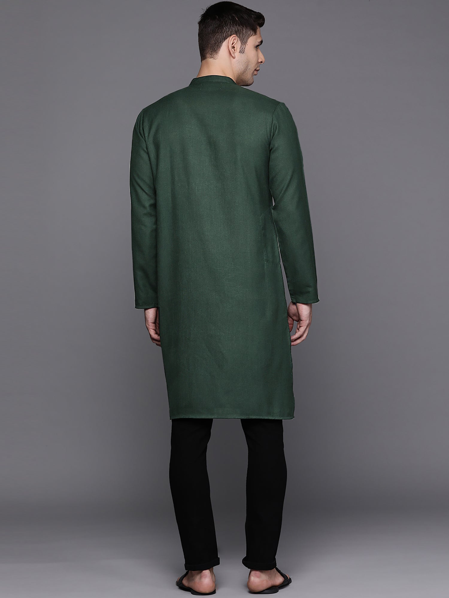 Green Solid Cotton Blend Straight Kurtas