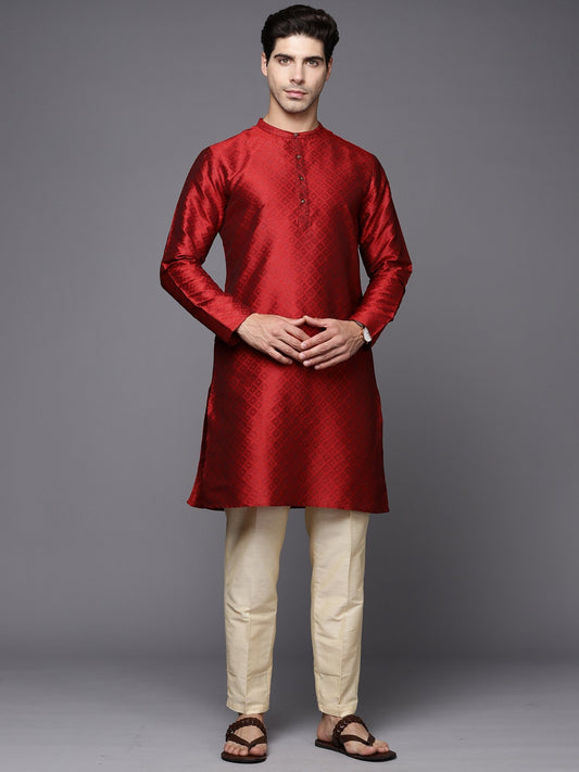 Maroon Solid Silk Blend Straight Kurtas