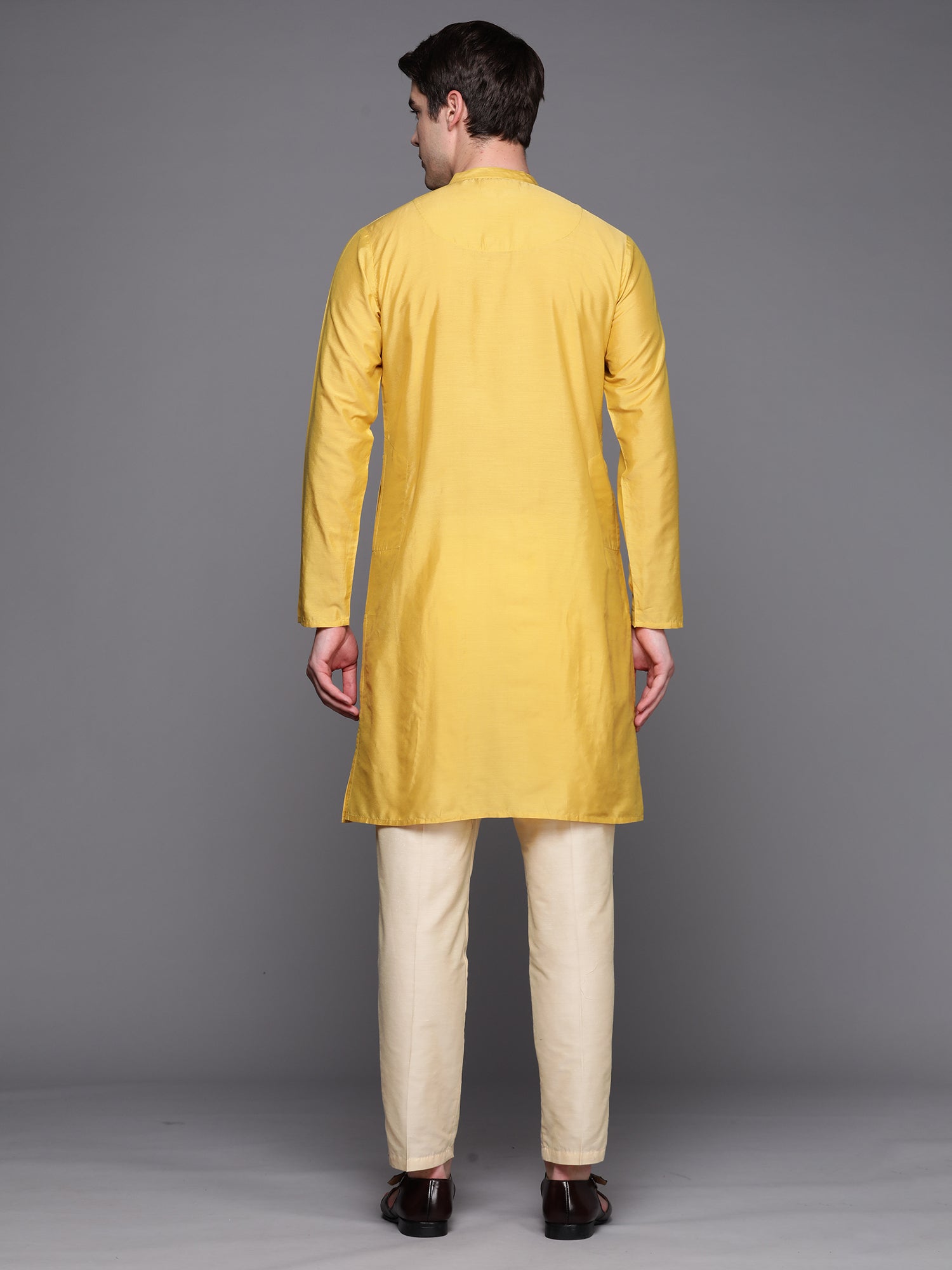 Yellow Solid Cotton Straight Kurtas