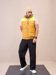 Men Khaki & Yellow ColorBlock Hoodie Sleeveless Jacket