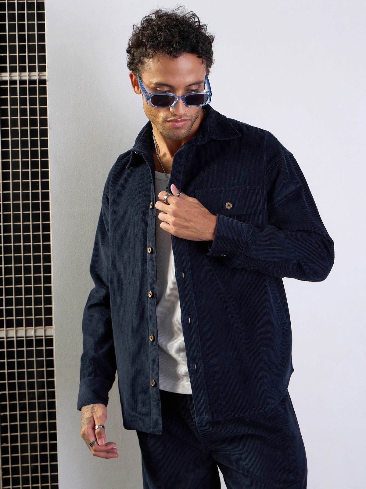 Men Navy Corduroy Side Pocket Shacket