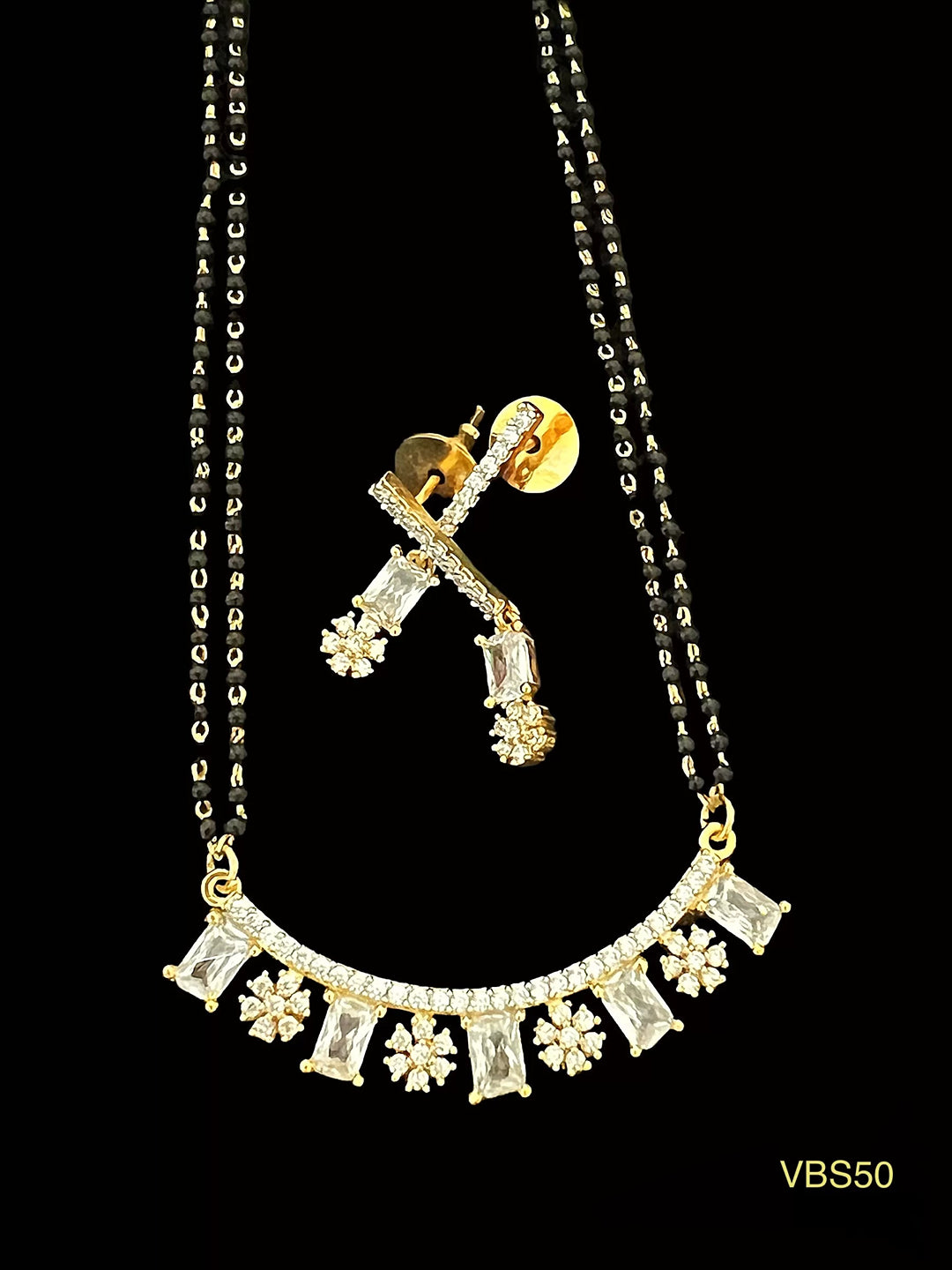 AD-Studded Jewellery Set - VBS50