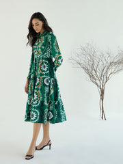 Women Green Floral Front Button Midi Dress