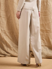 Women Beige Waist Darted Comfort Fit Pants