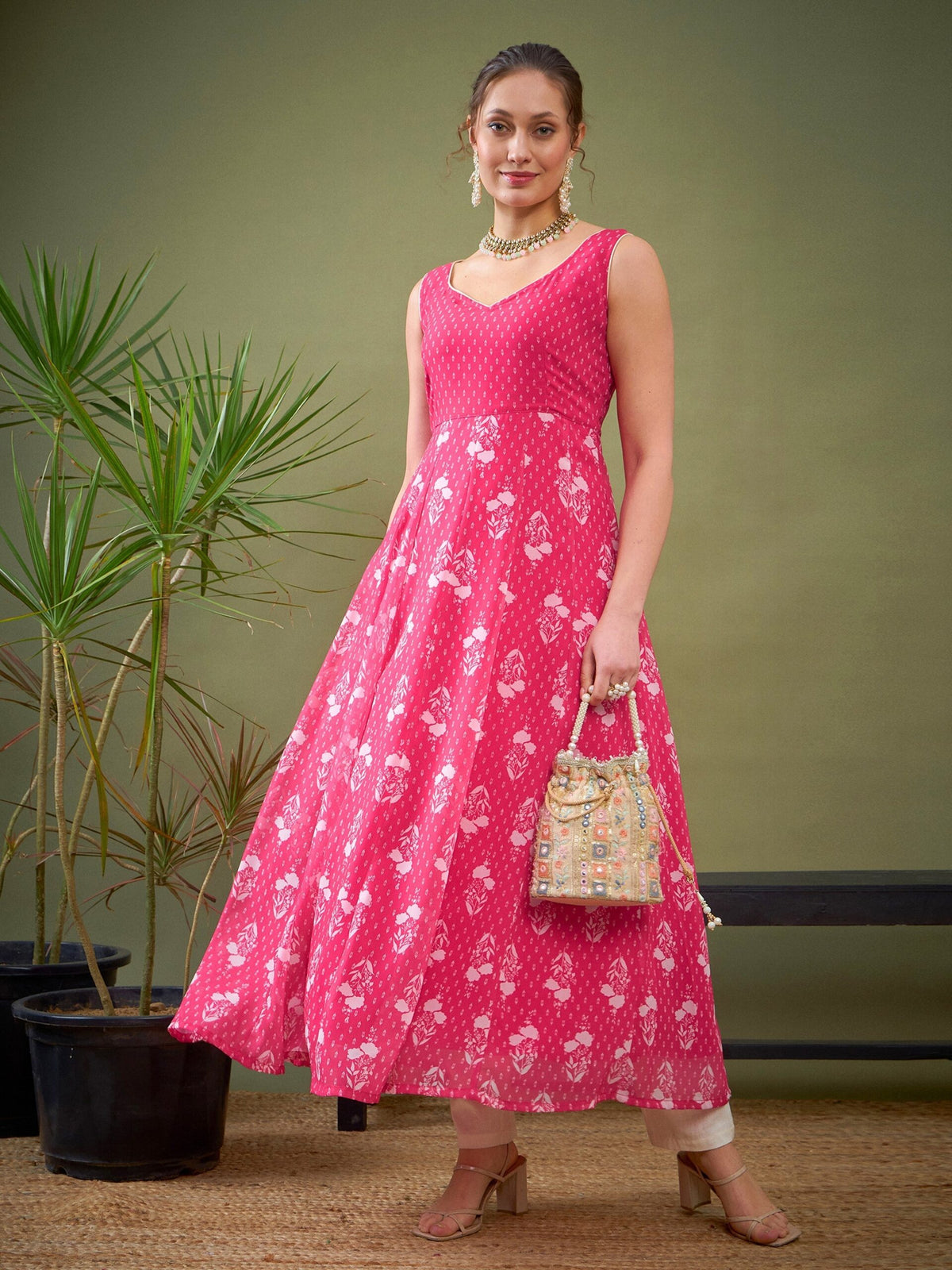 Women Fuchsia Floral Anarkali Kurta