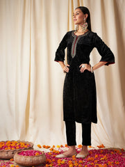 Women Black Velvet Straight Kurta