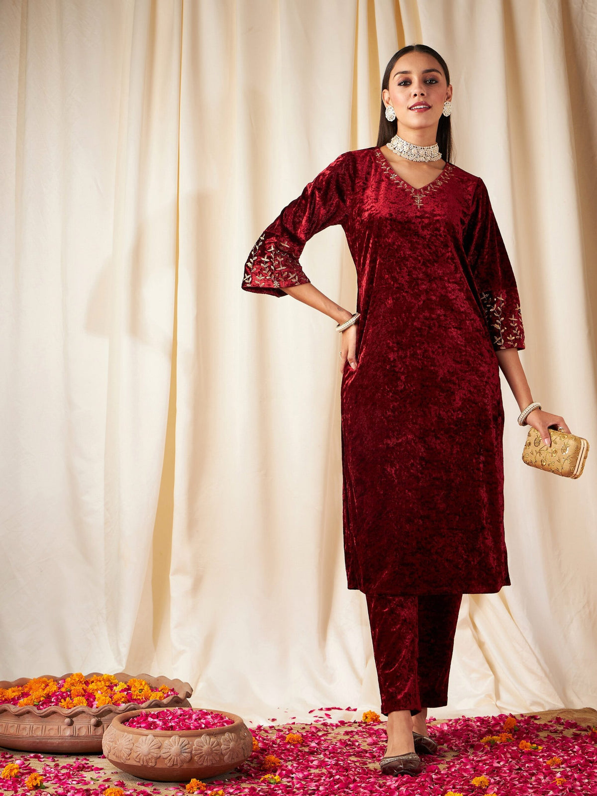 Women Maroon Velvet Sleeve Embroidered Straight Kurta