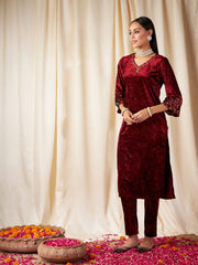 Women Maroon Velvet Sleeve Embroidered Straight Kurta