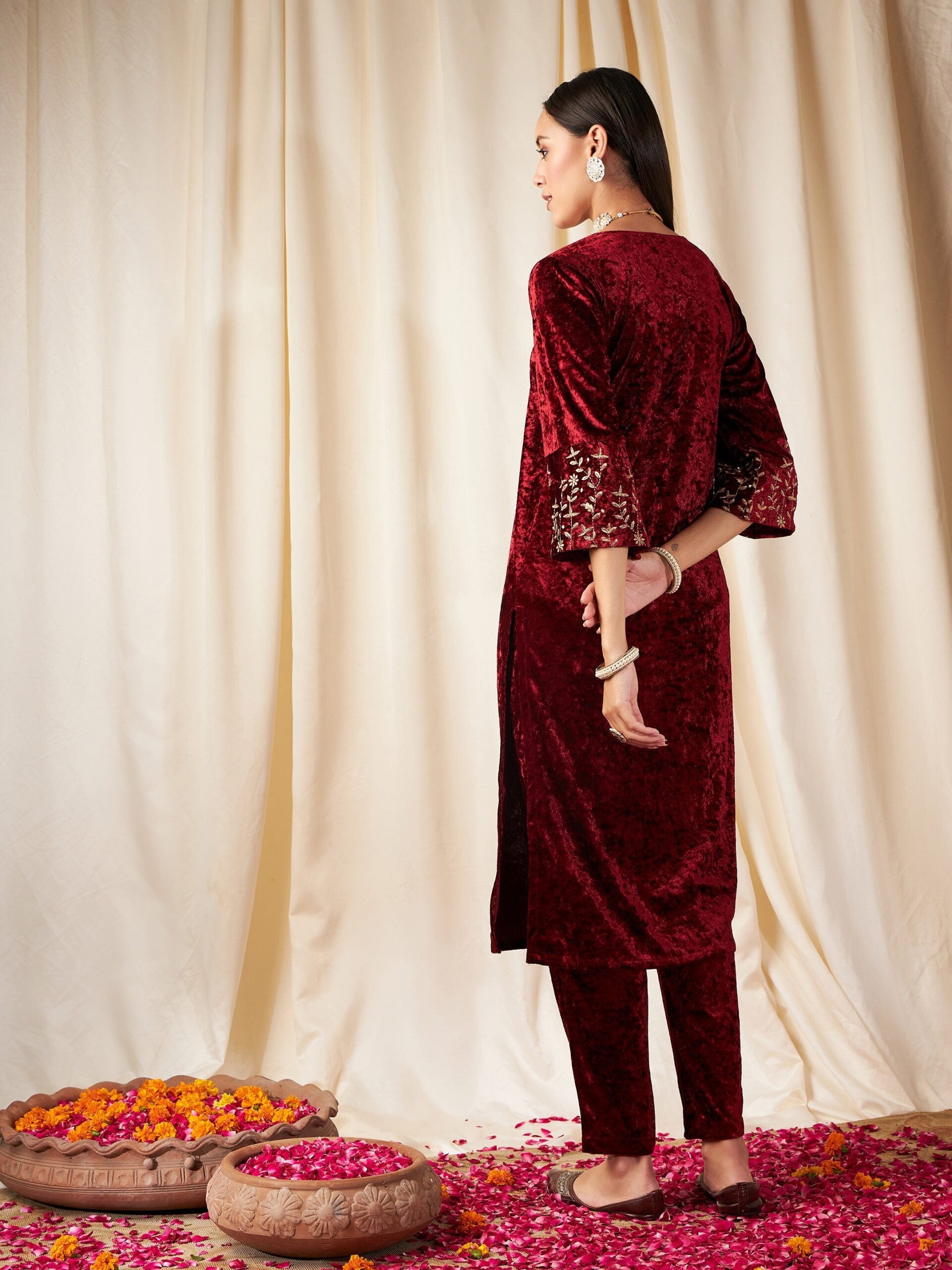 Women Maroon Velvet Sleeve Embroidered Straight Kurta