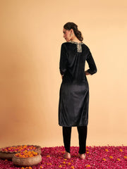 Women Black Velvet Zari Embroidered Pocket Straight Kurta