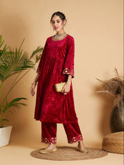 Women Fuchsia Velvet Embroidered Gathered Kurta