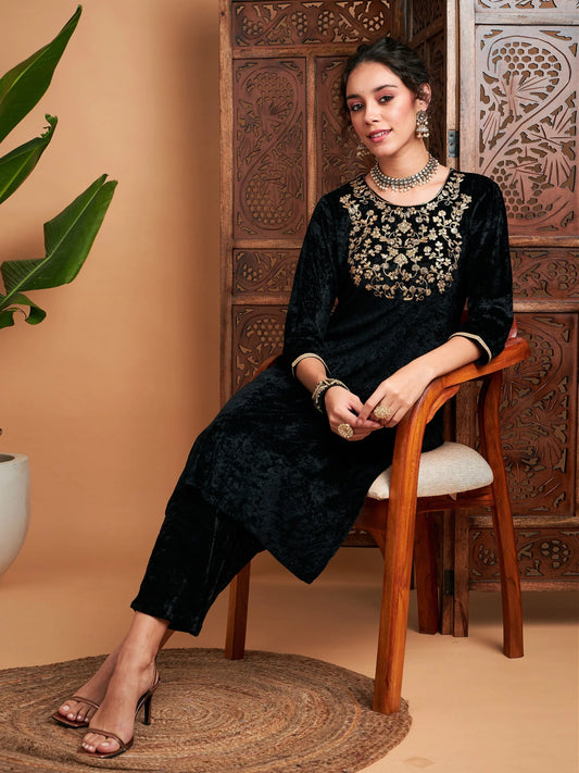 Women Black Velvet Sequin Embroidered Straight Kurta