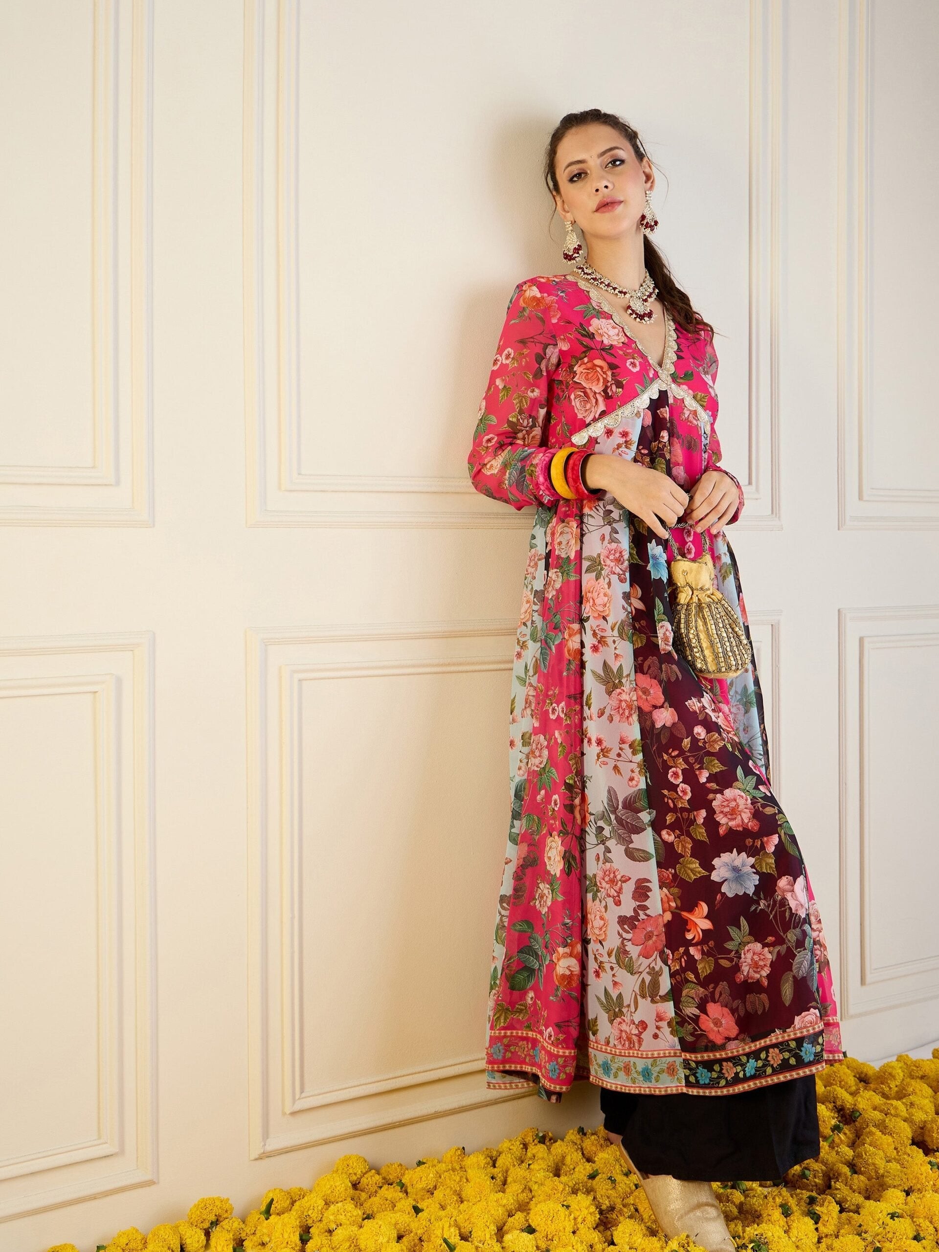 Women Fuchsia & Black Floral Long Anarkali Kurta