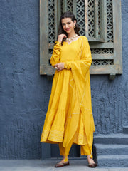 Women Mustard Tiered Kurta Set With Gota Dupatta