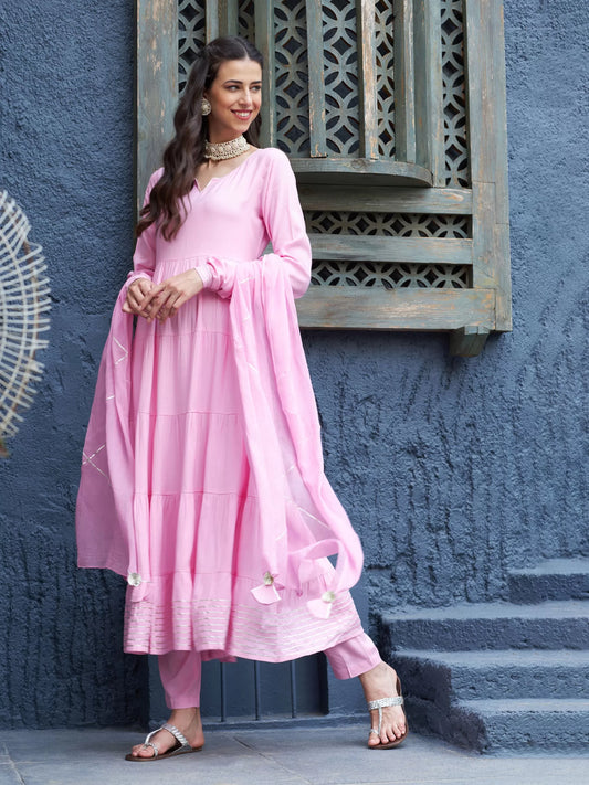 Women Pink Tiered Kurta Set With Gota Dupatta