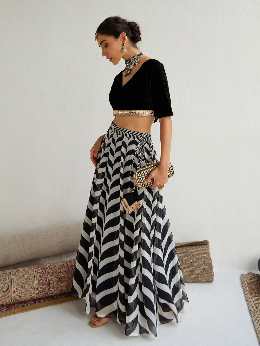 Women Black Velvet Short Sleeves Crop Top With Anarkali Skirt