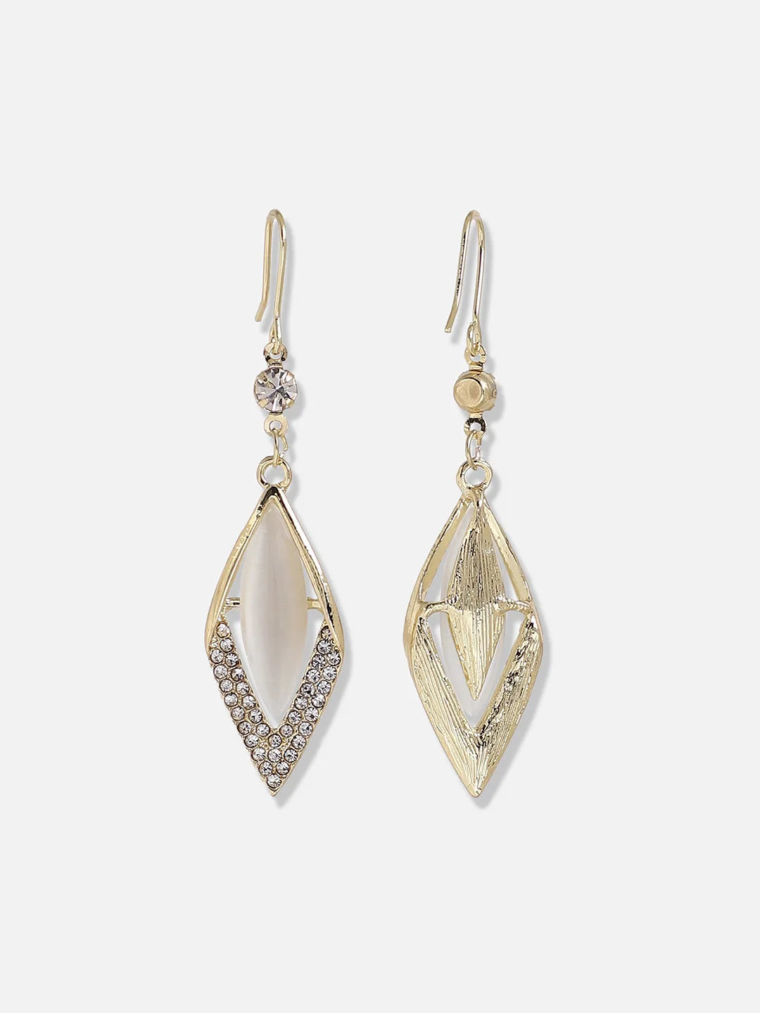 Silver Plated Designer Stone Casual Drop Earring