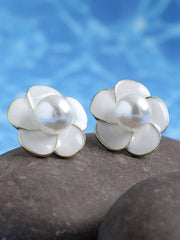 Gold Plated Casual Pearls Stud