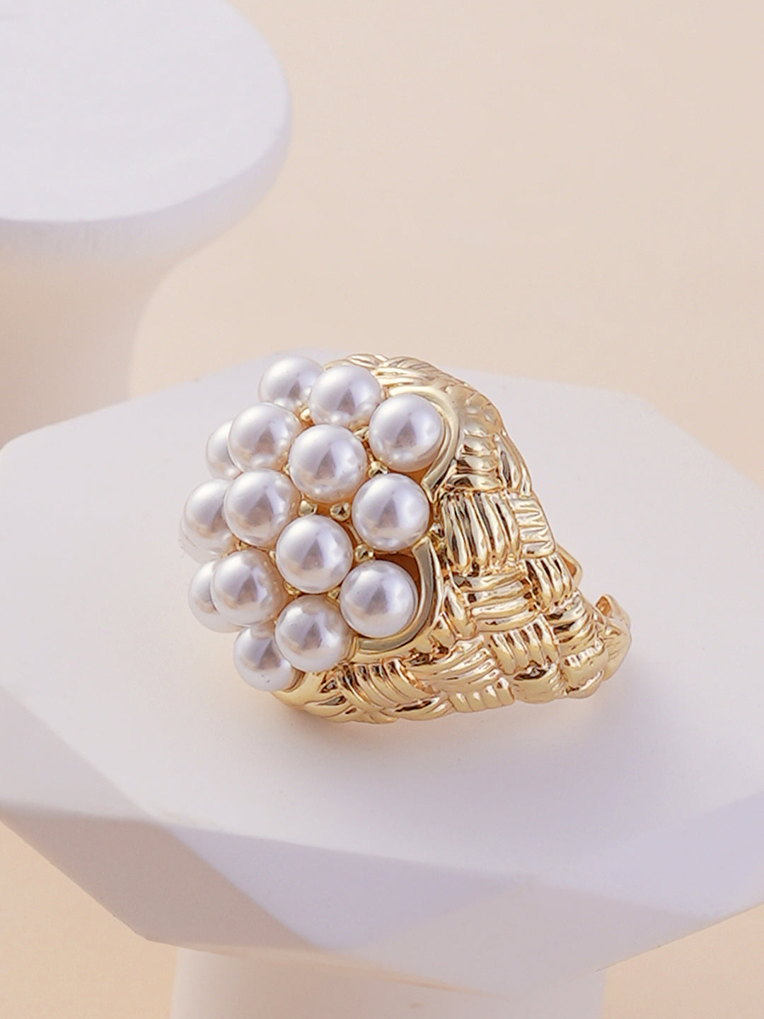 The Elizabethan Statement Ring  Daisy WhiteSOHIRG6102