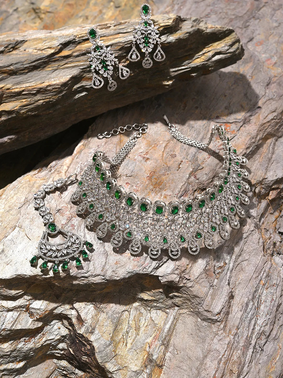 Silver Plated Designer Stone Necklace, Earrings and Maang Tikka Set