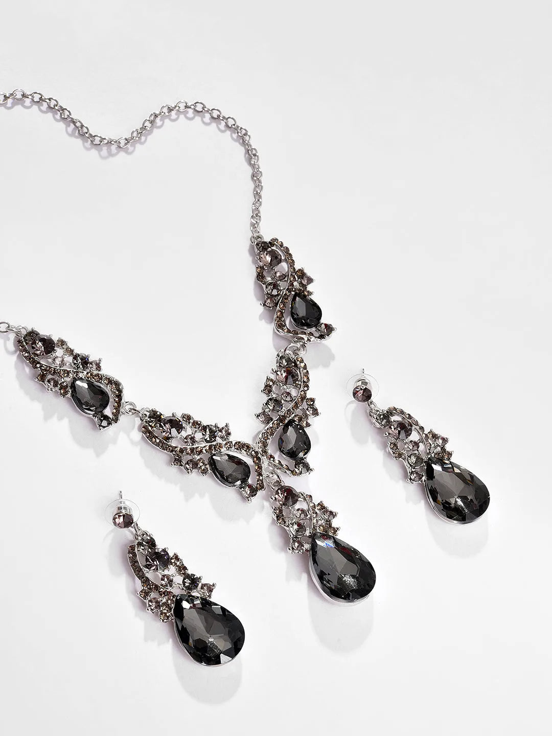 Silver Plated Designer Stone Necklace and Earring Set