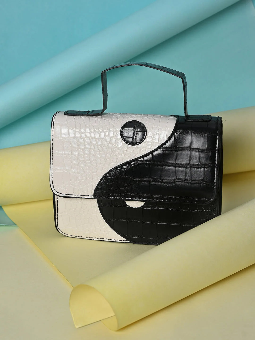 Colour block Sling Bag with Magnet Lock