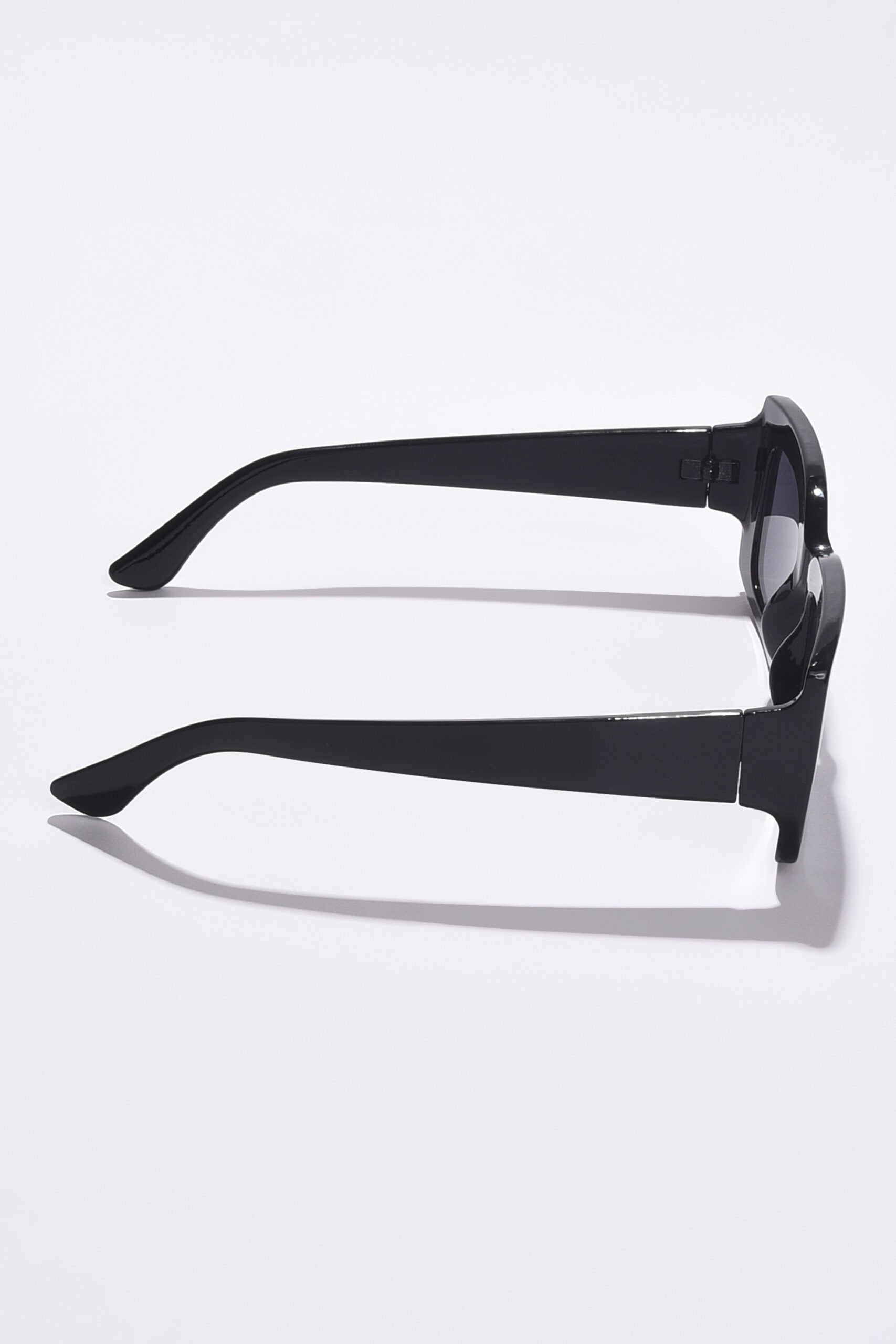 Women Black Lens Black Wayfarer Sunglasses