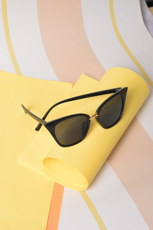 Women Black Lens Black Cateye Sunglasses