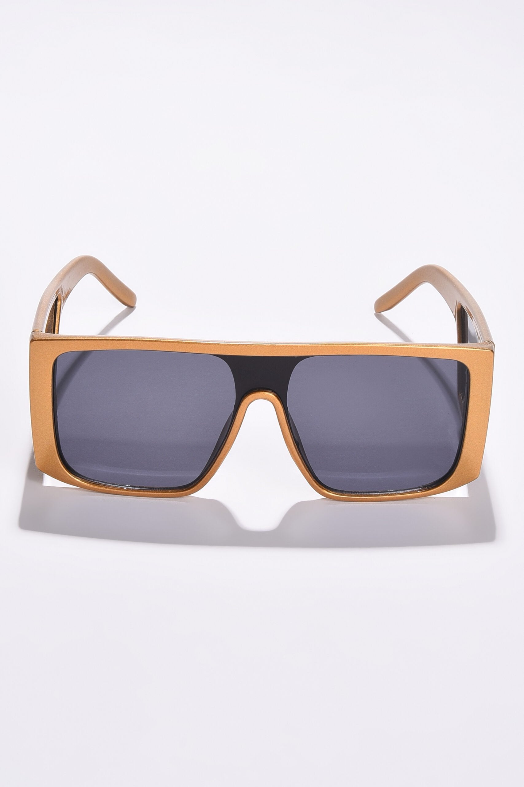 Women Black Lens Gold-Toned Oversized Sunglasses