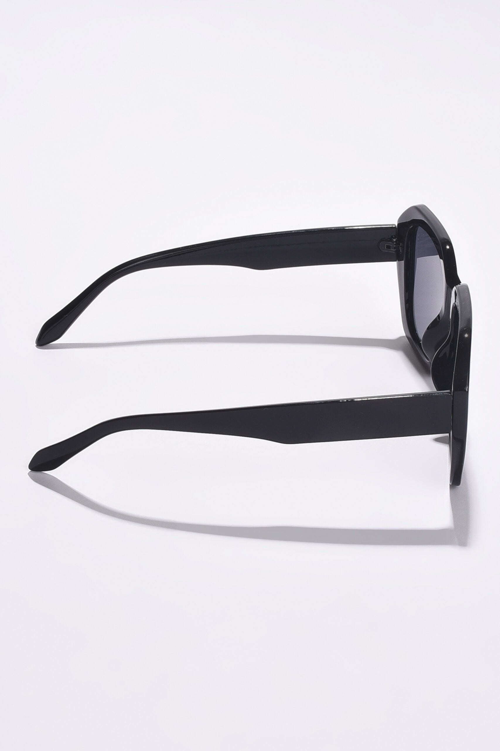 Women Black Lens Black Oversized Sunglasses