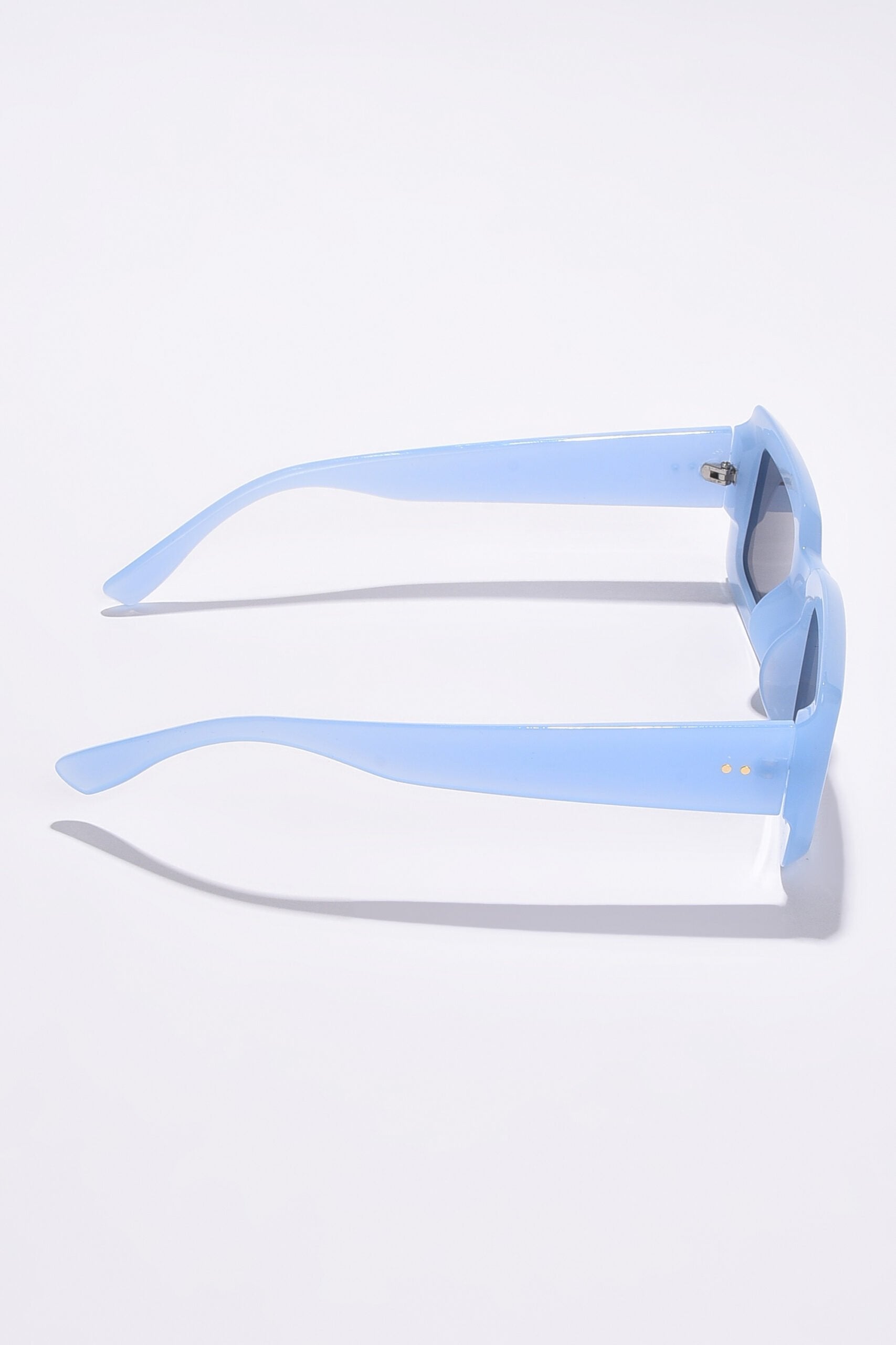 Women Black Lens Blue Wayfarer Sunglasses