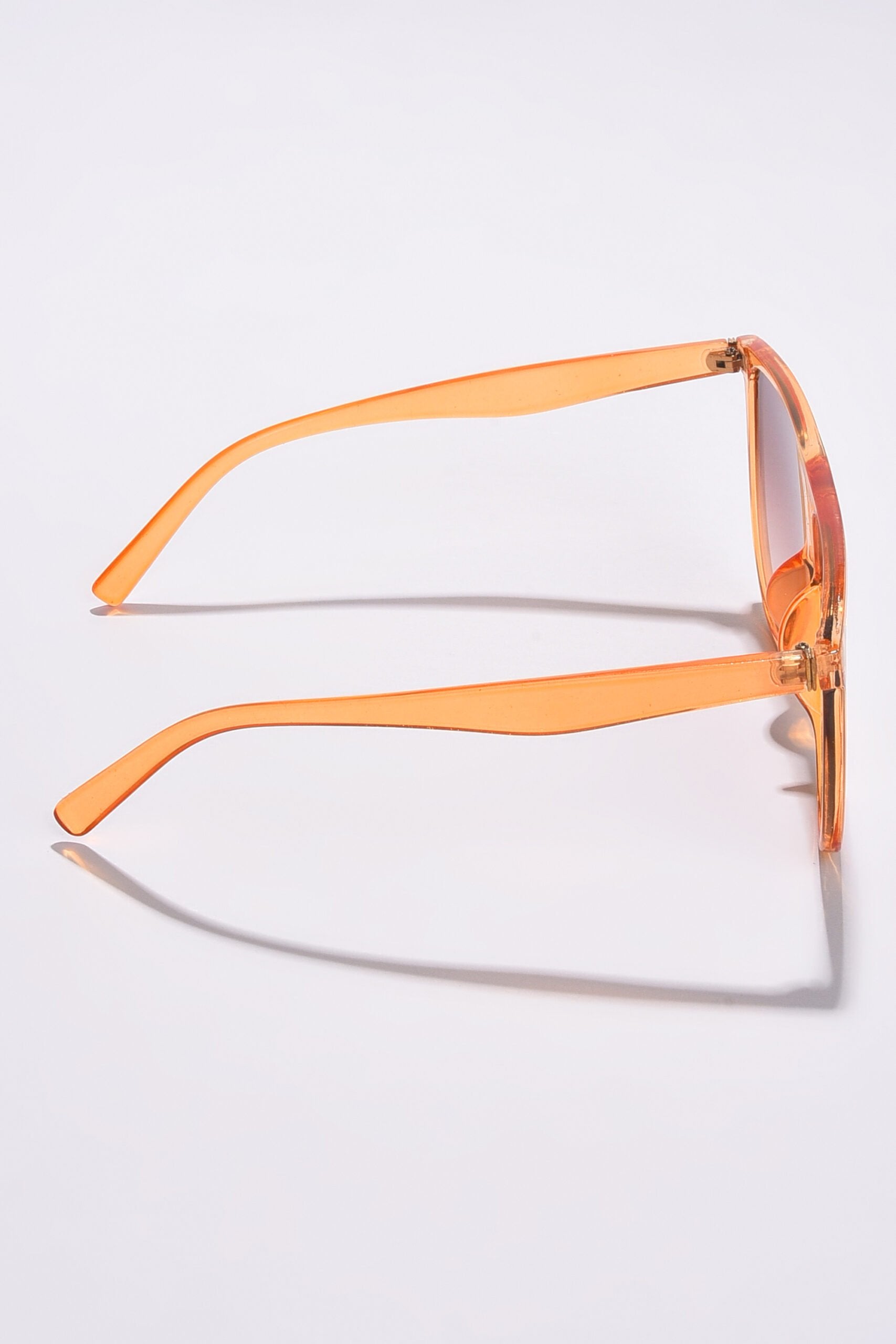 Women Orange Lens Orange Wayfarer Sunglasses