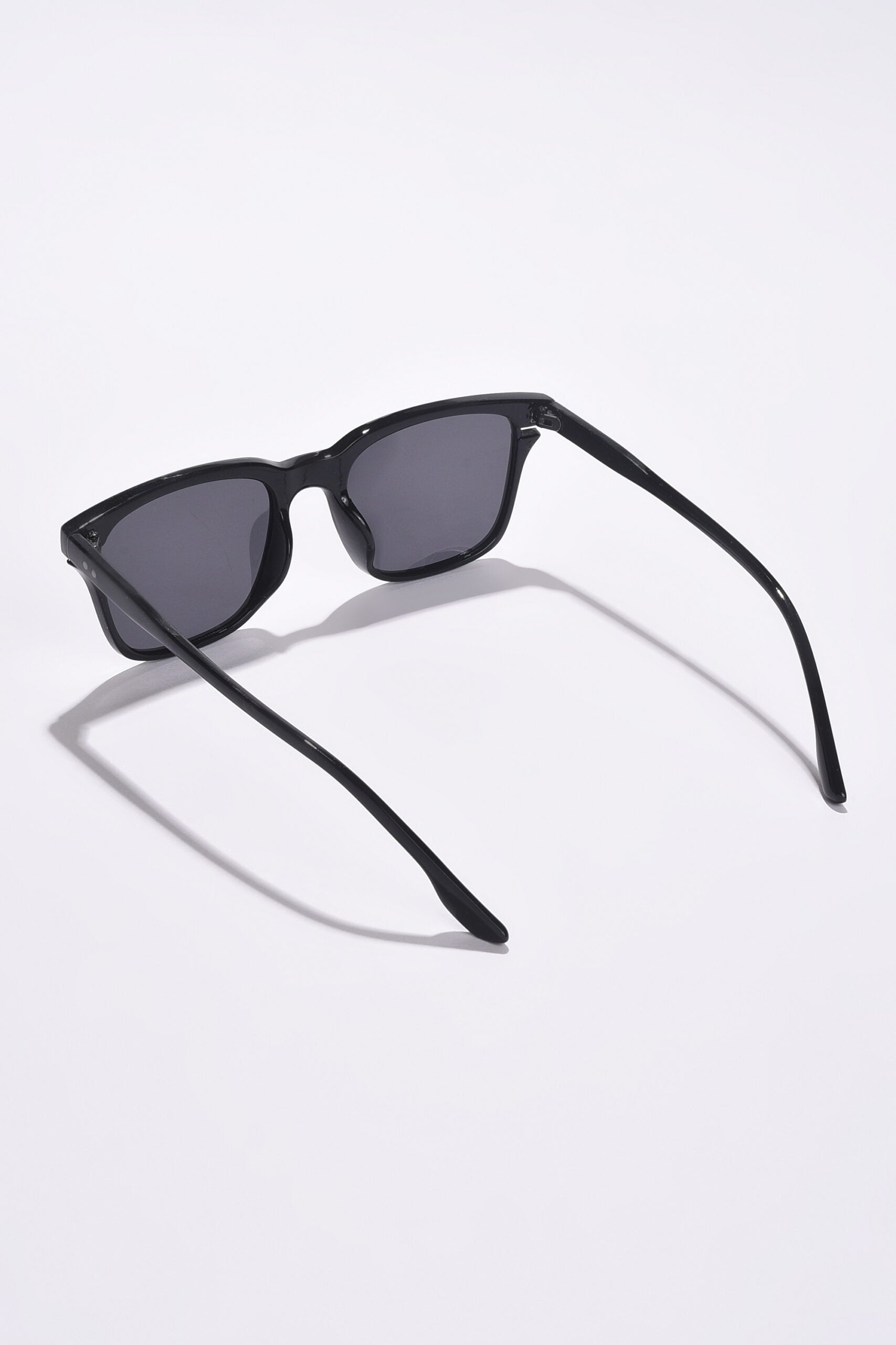 Women Black Lens Black Wayfarer Sunglasses