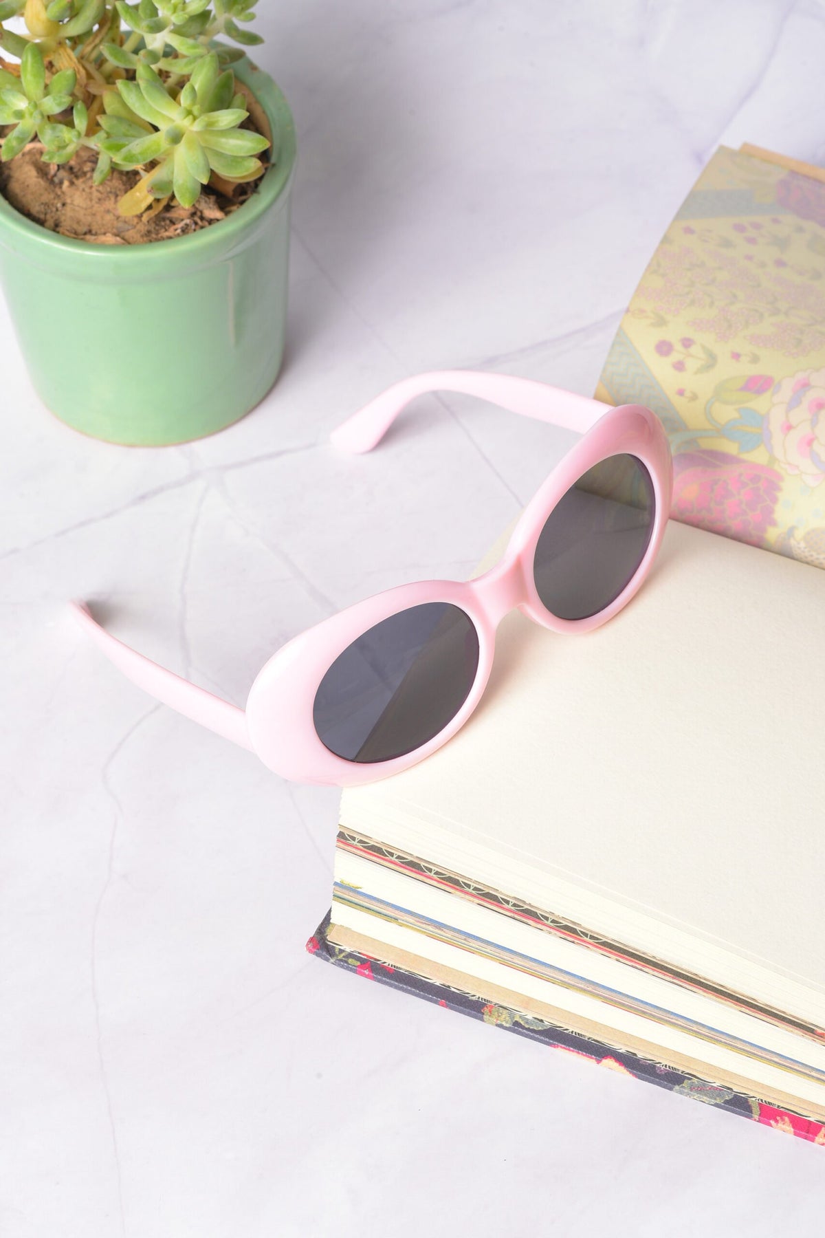 Women Black Lens Pink Oval Sunglasses