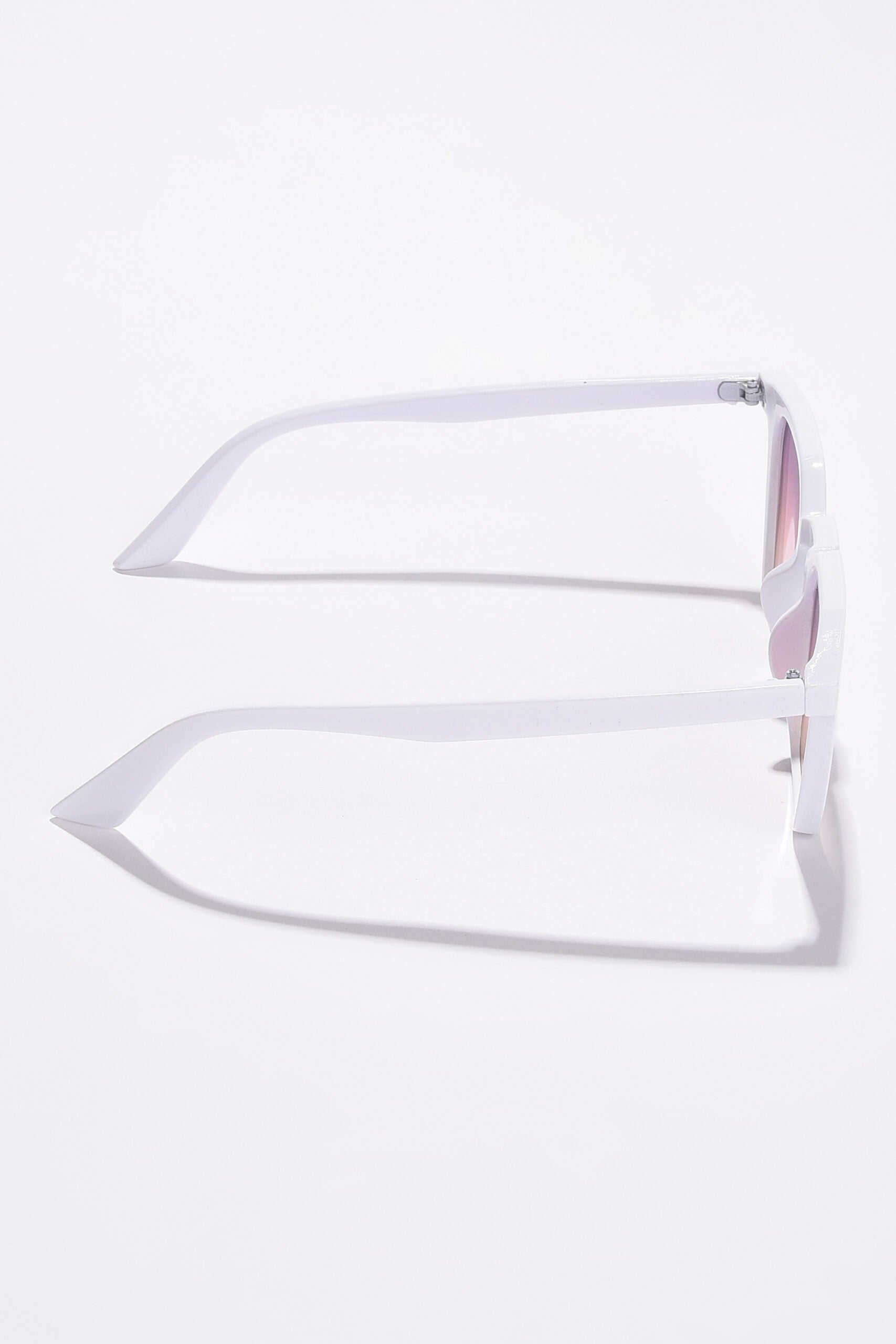 Women Purple Lens White Wayfarer Sunglasses