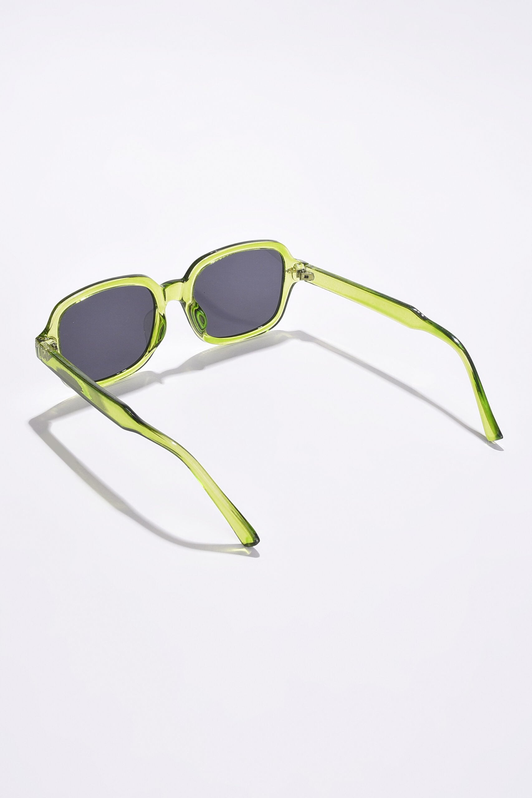 Women Black Lens Green Oval Sunglasses