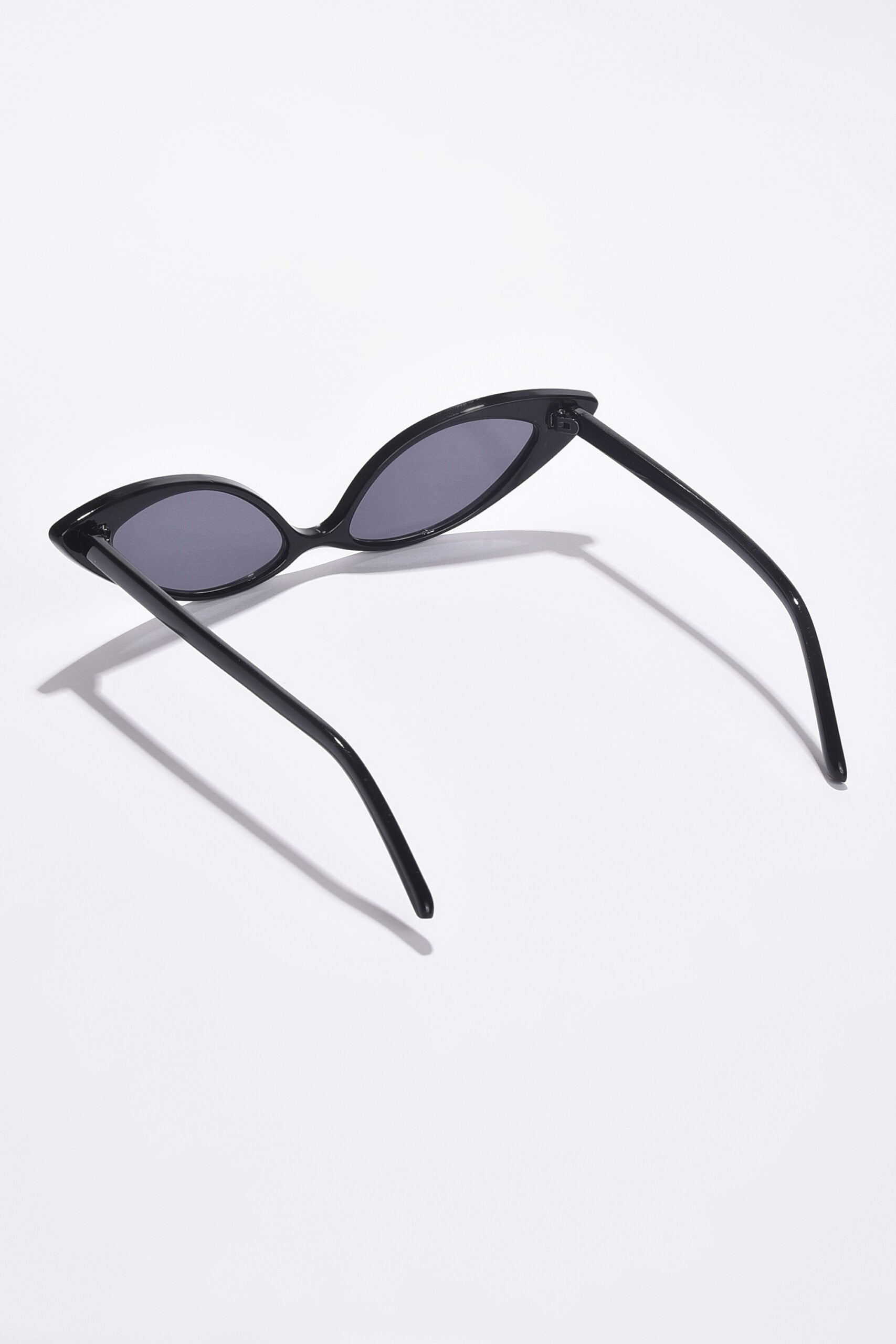 Women Black Lens Purple Cateye Sunglasses