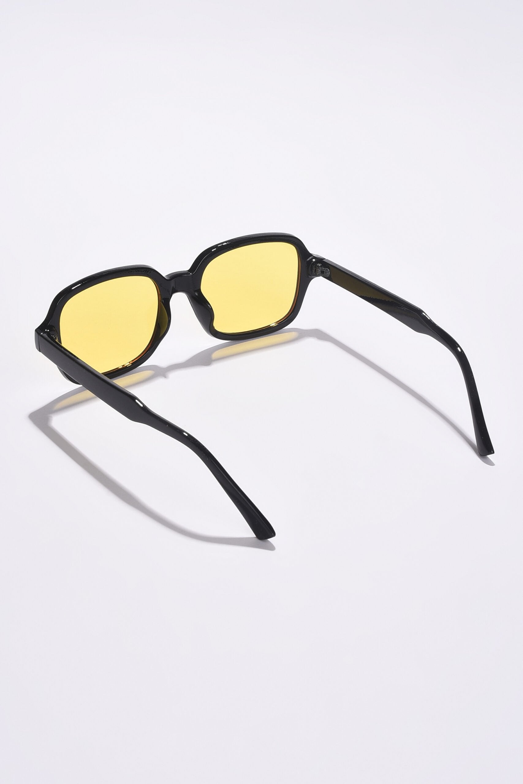 Women Yellow Lens Black Oval Sunglasses