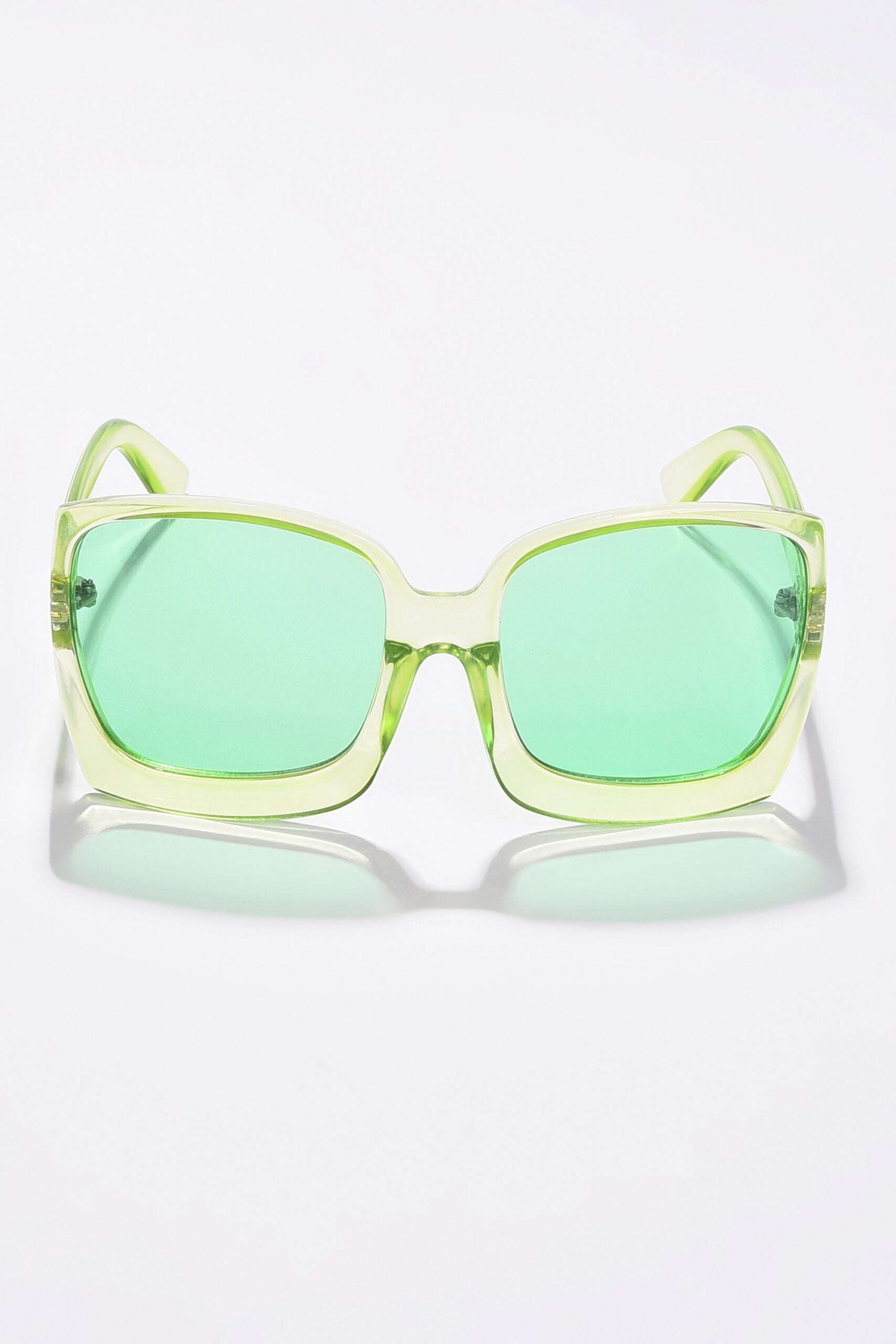 Women Green Lens Green Oversized Sunglasses