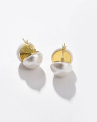 Gold Plated Pearl Stud