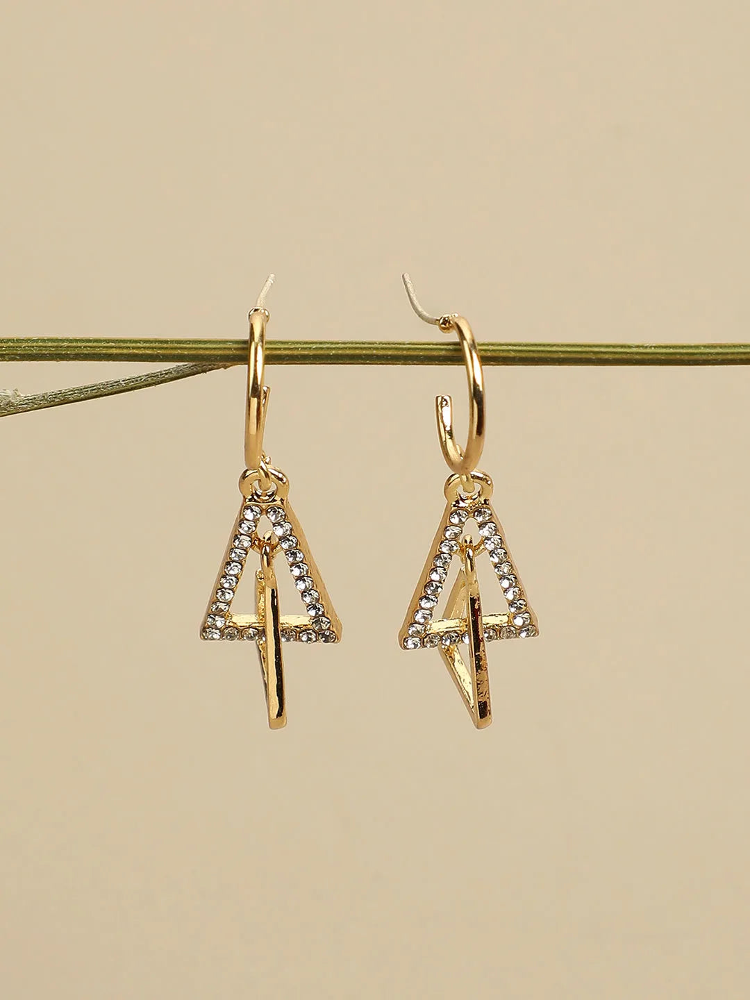 Gold Plated Designer Stone Casual Drop Earring