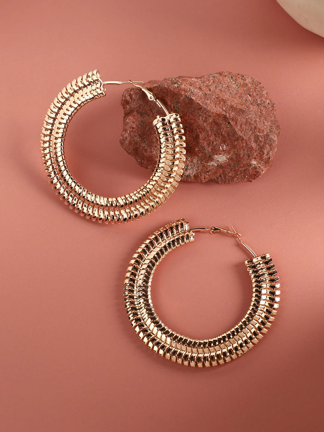 SOHI - Gold Plated Designer Casual Hoop Earring For Women