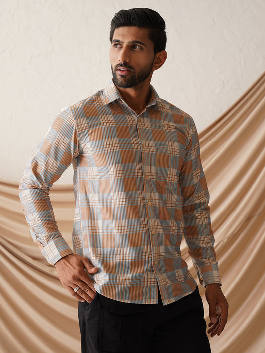 Checked Spread Collar Cotton Casual Shirt for Men