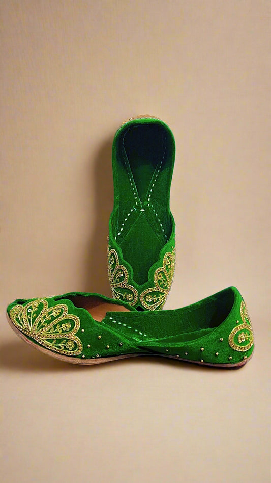 Green and Golden Velvet Jutti