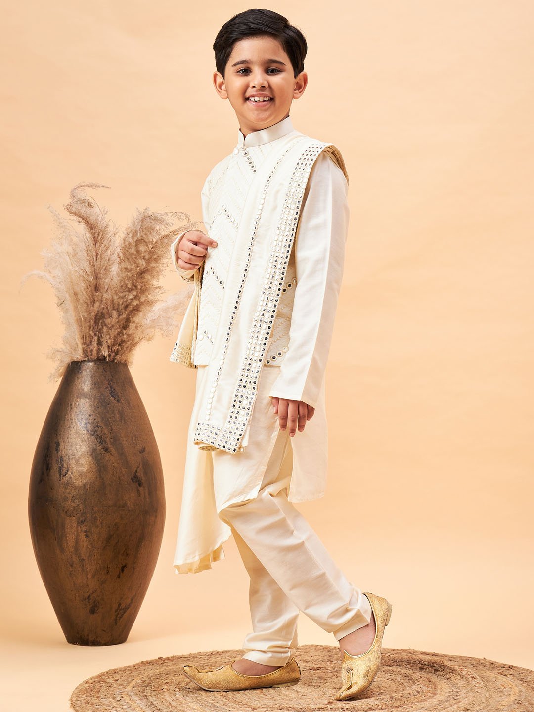 Boys' Cream Kurta, Pyjama & Dupatta Set