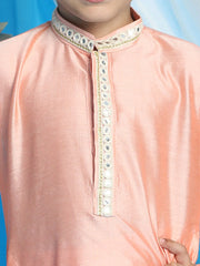 Boys' Pink Kurta And Pyjama